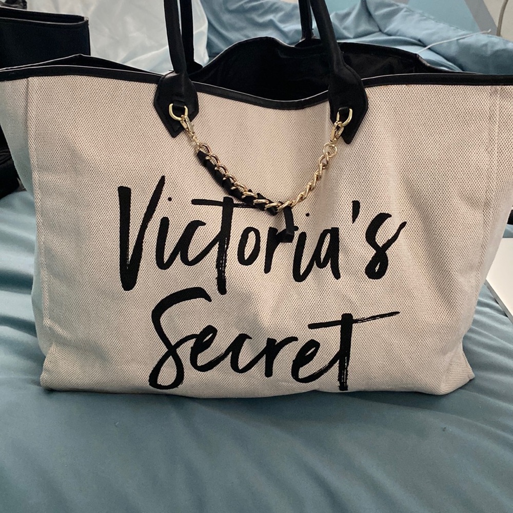 Victoria’s secret Tote Bag
